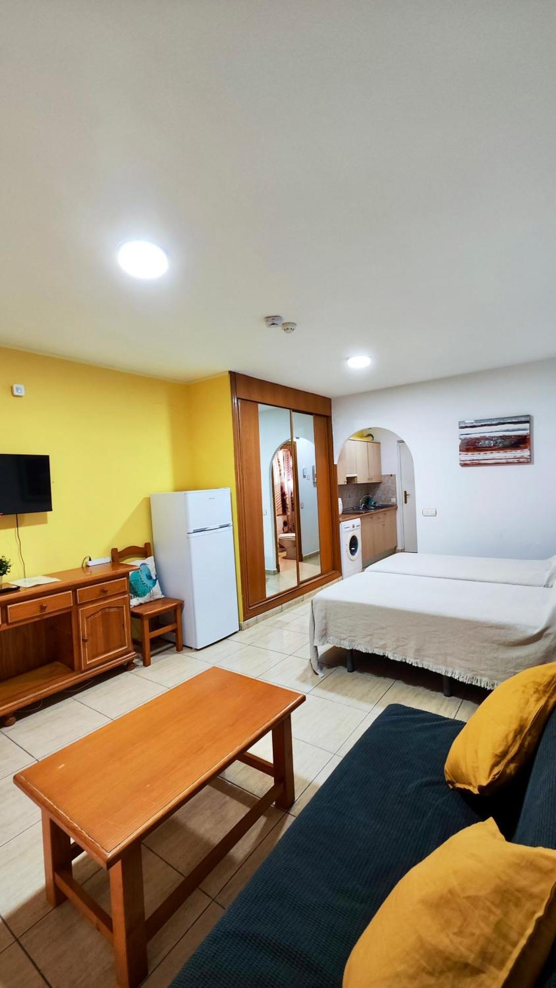 Encantador Estudio Con Terraza Privada Y Espectaculares Vistas Al Mar En Costa Del Silencio, Cerca De Los Cristianos Kültér fotó